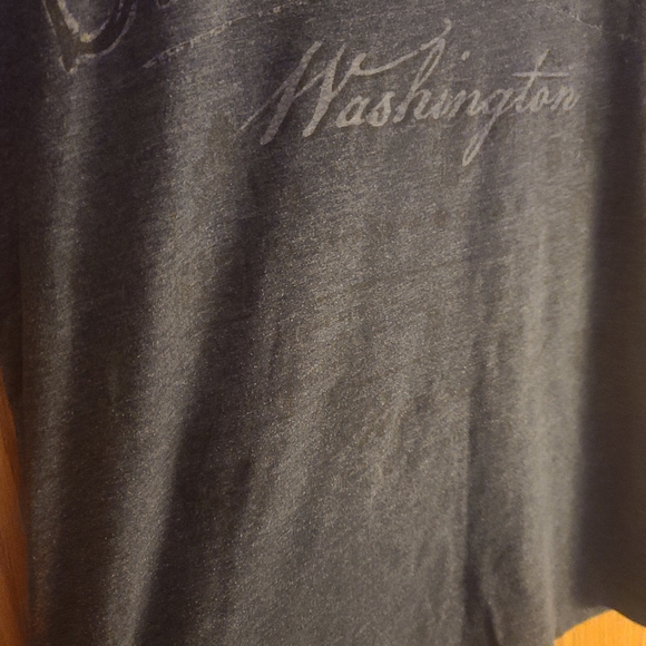 New Agenda By Perrin Seattle Washington Shirt | Faded Blue | Medium - Picture 7 of 9